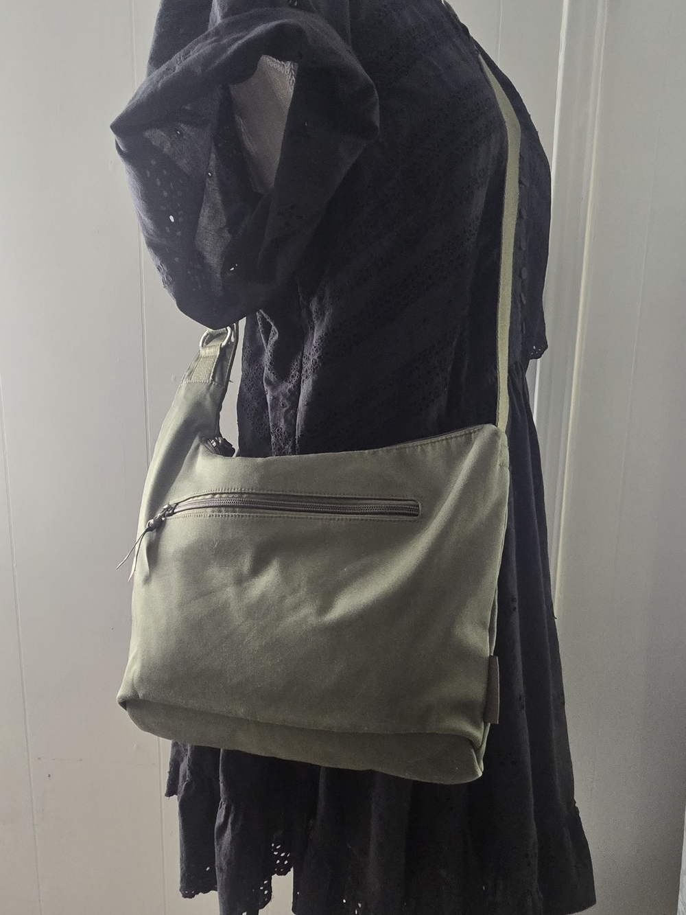 Olive Green Crossbody Canvas Shoulder Bag